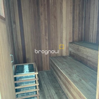 Apartamento com 280m², 4 quartos (sendo 4 suítes), 4 garagens, no bairro Canasvieiras em Florianópolis