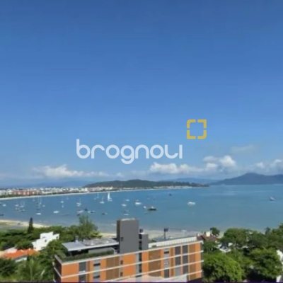Apartamento com 280m², 4 quartos (sendo 4 suítes), 4 garagens, no bairro Canasvieiras em Florianópolis