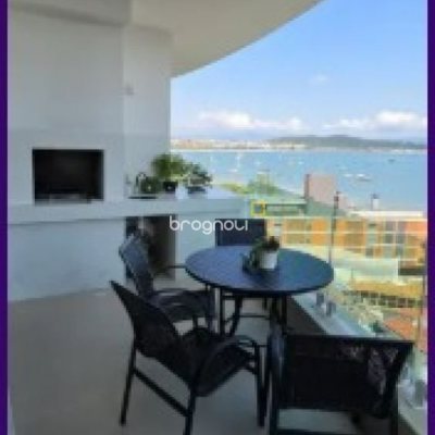 Apartamento com 280m², 4 quartos (sendo 4 suítes), 4 garagens, no bairro Canasvieiras em Florianópolis