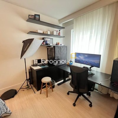 Apartamento com 280m², 4 quartos (sendo 4 suítes), 4 garagens, no bairro Canasvieiras em Florianópolis