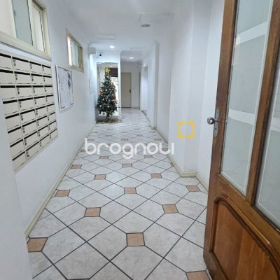 Apartamento com 62m², 2 quartos, no bairro Centro em Florianópolis