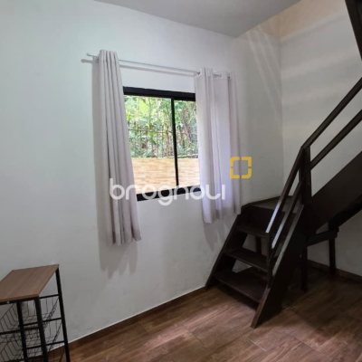 Casa com 100m², 3 quartos, 2 garagens, no bairro Campeche em Florianópolis