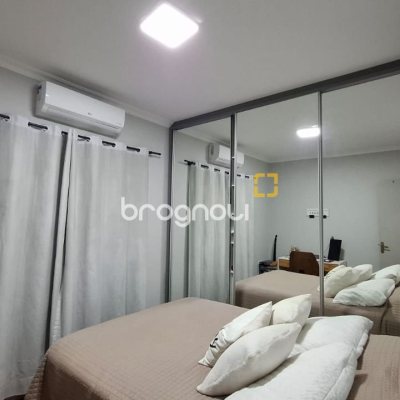 Apartamento com 56m², 2 quartos (sendo 1 suíte), 1 garagem, no bairro Campeche em Florianópolis