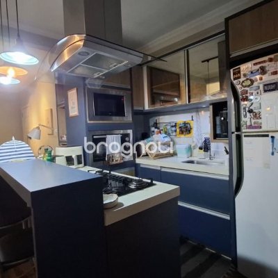 Apartamento com 56m², 2 quartos (sendo 1 suíte), 1 garagem, no bairro Campeche em Florianópolis