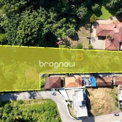 Terreno com 4214m², no bairro Ponta de Baixo em São José