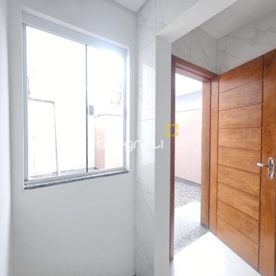 Casa com 109m², 3 quartos (sendo 1 suíte), 2 garagens, no bairro Rio Caveiras em Biguaçu