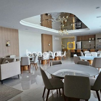 Apartamento com 113m², 3 quartos (sendo 3 suítes), 2 garagens, no bairro Kobrasol em São José