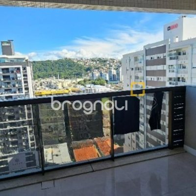 Apartamento com 113m², 3 quartos (sendo 3 suítes), 2 garagens, no bairro Kobrasol em São José
