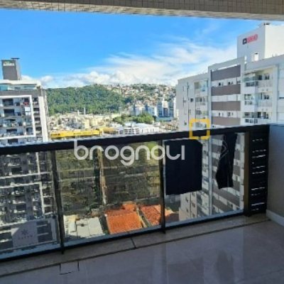 Apartamento com 113m², 3 quartos (sendo 3 suítes), 2 garagens, no bairro Kobrasol em São José