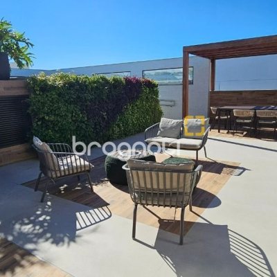 Apartamento com 113m², 3 quartos (sendo 3 suítes), 2 garagens, no bairro Kobrasol em São José
