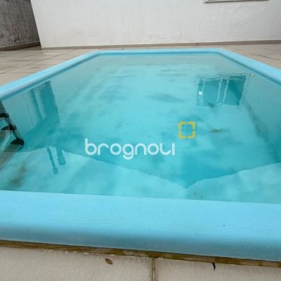 Casa com 193m², 4 quartos (sendo 2 suítes), 2 garagens, no bairro Santa Mônica em Florianópolis