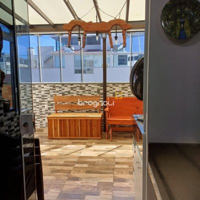 Apartamento com 87m², 2 quartos (sendo 1 suíte), 1 garagem, no bairro Ingleses em Florianópolis