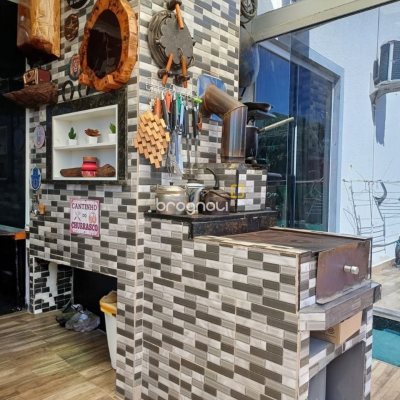 Apartamento com 87m², 2 quartos (sendo 1 suíte), 1 garagem, no bairro Ingleses em Florianópolis