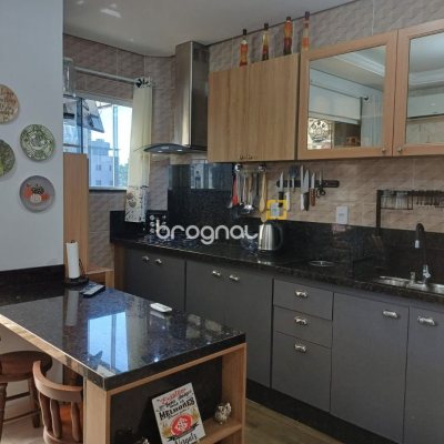 Apartamento com 87m², 2 quartos (sendo 1 suíte), 1 garagem, no bairro Ingleses em Florianópolis