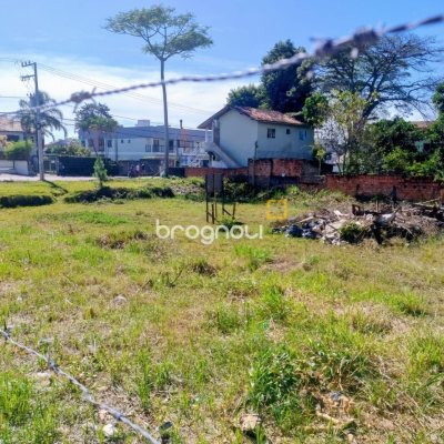 Terreno com 1296m², no bairro Ingleses em Florianópolis