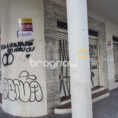 Prédio com 702m², no bairro Centro em Florianópolis
