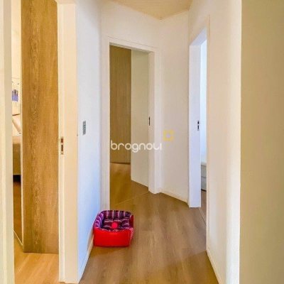 Casa com 329m², 4 quartos (sendo 2 suítes), 3 garagens, no bairro Santa Mônica em Florianópolis
