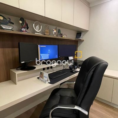 Apartamento com 73m², 2 quartos (sendo 1 suíte), 1 garagem, no bairro Ingleses em Florianópolis