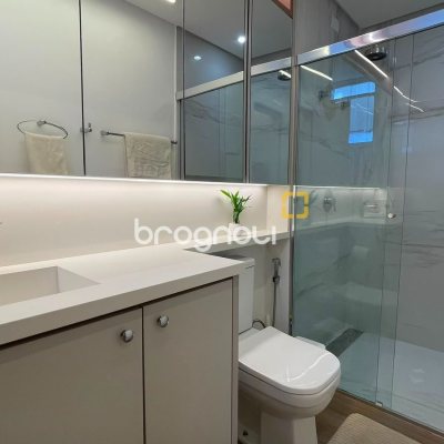 Apartamento com 73m², 2 quartos (sendo 1 suíte), 1 garagem, no bairro Ingleses em Florianópolis