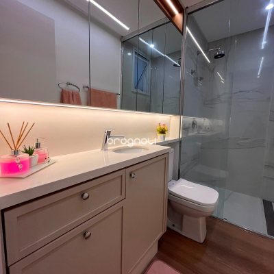 Apartamento com 73m², 2 quartos (sendo 1 suíte), 1 garagem, no bairro Ingleses em Florianópolis