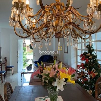 Casa com 250m², 5 quartos (sendo 3 suítes), 4 garagens, no bairro Jurerê Internacional em Florianópolis