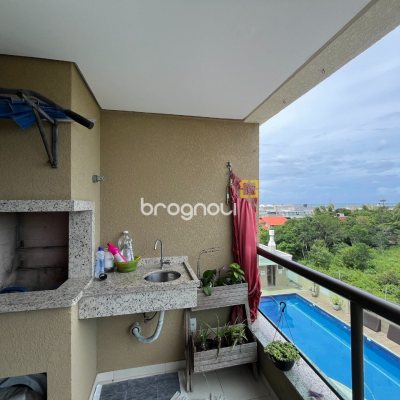 Apartamento com 102m², 3 quartos (sendo 1 suíte), 2 garagens, no bairro Campeche em Florianópolis