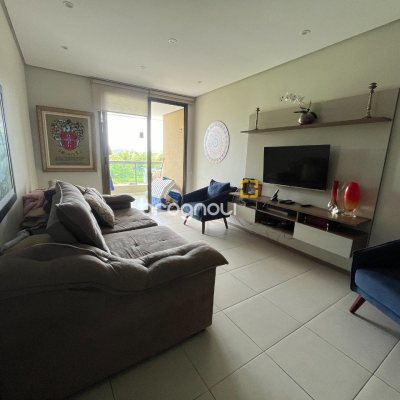 Apartamento com 102m², 3 quartos (sendo 1 suíte), 2 garagens, no bairro Campeche em Florianópolis