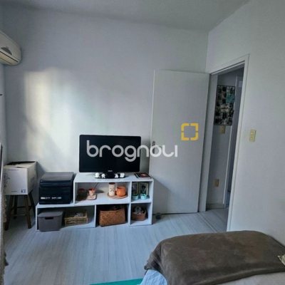 Apartamento com 75m², 3 quartos, 1 garagem, no bairro Campinas em São José