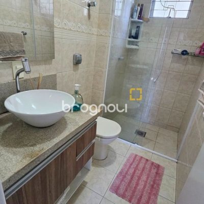 Apartamento com 75m², 3 quartos, 1 garagem, no bairro Campinas em São José