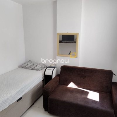 Apartamento com 88m², 3 quartos (sendo 1 suíte), 1 garagem, no bairro Centro em Florianópolis