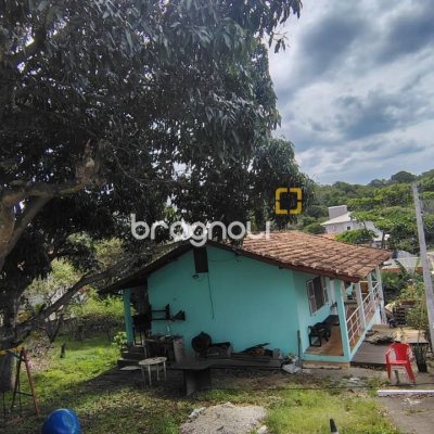 Terreno com 883m², no bairro São João do Rio Vermelho em Florianópolis