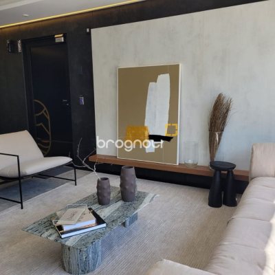 Apartamento com 47m², 1 quarto, 1 garagem, no bairro Canasvieiras em Florianópolis