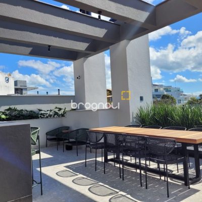 Apartamento com 47m², 1 quarto, 1 garagem, no bairro Canasvieiras em Florianópolis