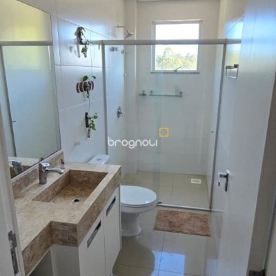 Cobertura com 140m², 3 quartos (sendo 1 suíte), 2 garagens, no bairro Jurerê em Florianópolis