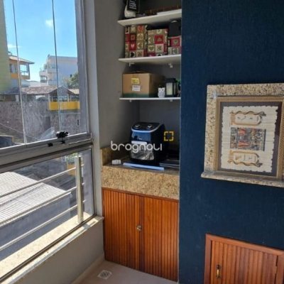Cobertura com 140m², 3 quartos (sendo 1 suíte), 2 garagens, no bairro Jurerê em Florianópolis
