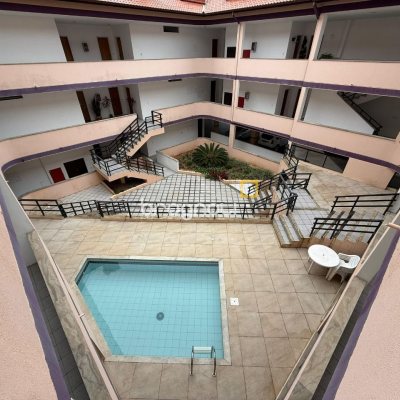 Apartamento com 186m², 4 quartos (sendo 3 suítes), 2 garagens, no bairro Ingleses em Florianópolis