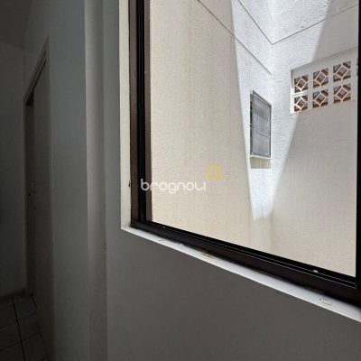 Apartamento com 186m², 4 quartos (sendo 3 suítes), 2 garagens, no bairro Ingleses em Florianópolis