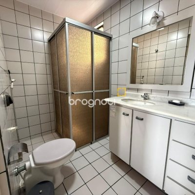 Apartamento com 186m², 4 quartos (sendo 3 suítes), 2 garagens, no bairro Ingleses em Florianópolis