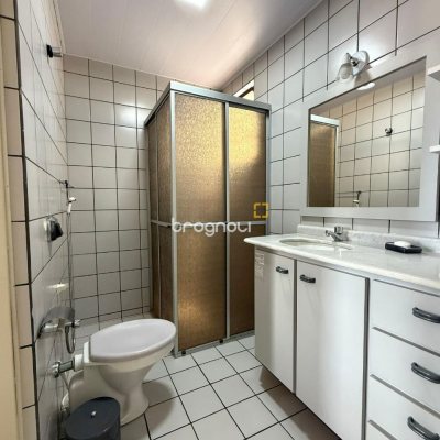 Apartamento com 186m², 4 quartos (sendo 3 suítes), 2 garagens, no bairro Ingleses em Florianópolis
