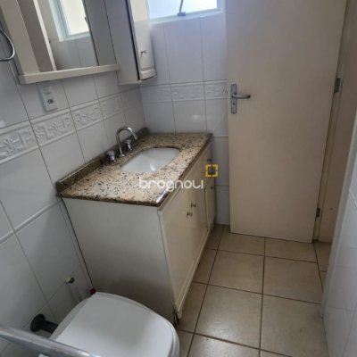 Apartamento com 91m², 3 quartos (sendo 1 suíte), 2 garagens, no bairro Córrego Grande em Florianópolis