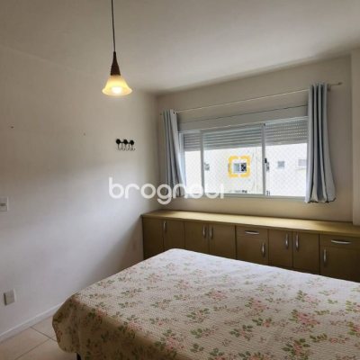 Apartamento com 91m², 3 quartos (sendo 1 suíte), 2 garagens, no bairro Córrego Grande em Florianópolis