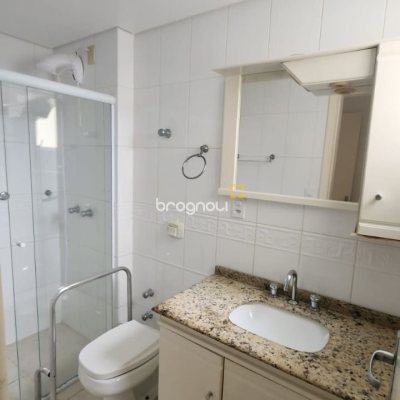 Apartamento com 91m², 3 quartos (sendo 1 suíte), 2 garagens, no bairro Córrego Grande em Florianópolis