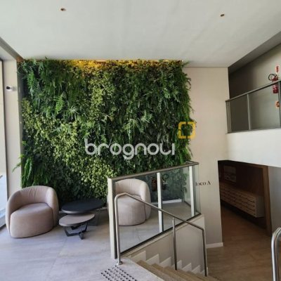 Apartamento com 106m², 2 quartos (sendo 2 suítes), 2 garagens, no bairro João Paulo em Florianópolis