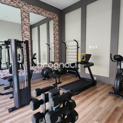 Apartamento com 106m², 2 quartos (sendo 2 suítes), 2 garagens, no bairro João Paulo em Florianópolis