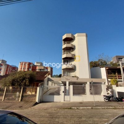 Apartamento com 67m², 2 quartos, 1 garagem, no bairro Pantanal em Florianópolis