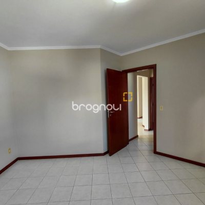 Apartamento com 67m², 2 quartos, 1 garagem, no bairro Pantanal em Florianópolis