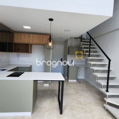 Apartamento com 51m², 1 quarto (sendo 1 suíte), 1 garagem, no bairro Cacupé em Florianópolis
