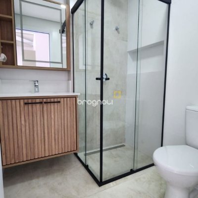 Apartamento com 51m², 1 quarto (sendo 1 suíte), 1 garagem, no bairro Cacupé em Florianópolis