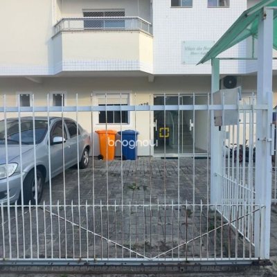 Apartamento com 78m², 2 quartos (sendo 1 suíte), 1 garagem, no bairro Ingleses em Florianópolis