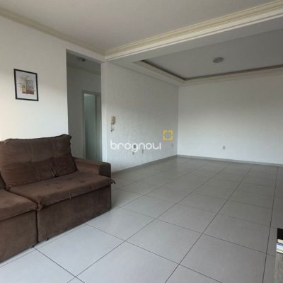 Apartamento com 78m², 2 quartos (sendo 1 suíte), 1 garagem, no bairro Ingleses em Florianópolis